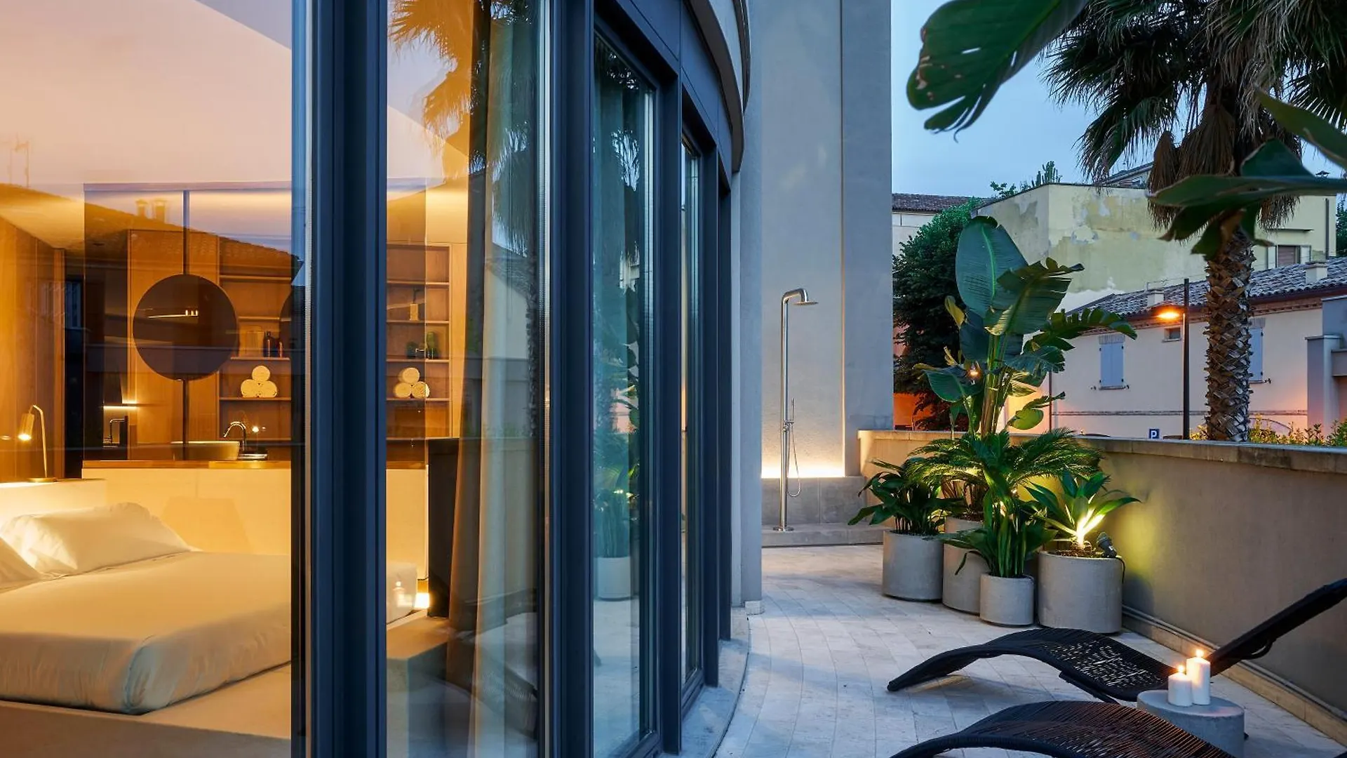 Le Residenze By Victoria Palace Cattolica Italy